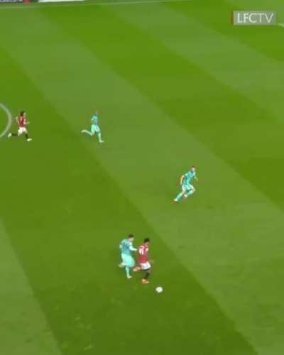 Loved this from Robbo. Echoes of that 17/18 game against City. Also sends Bruno back to Sporting at the end for good measure.