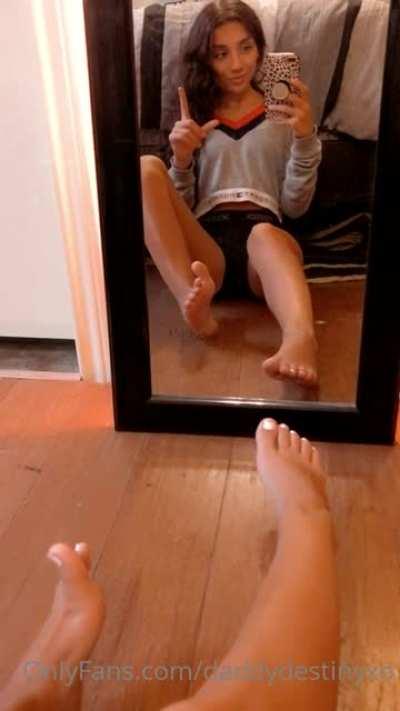 VIP User post, DM for folders