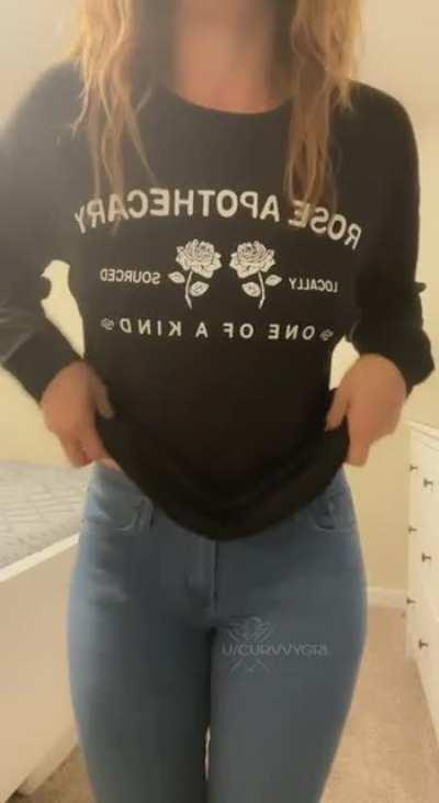 Roses are red, violets are blue, I like my tits, I hope you do too