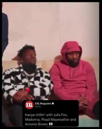 Tf is this group 💀💀💀