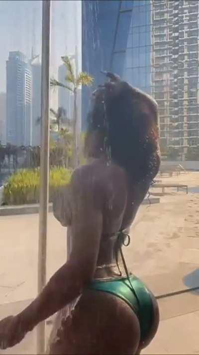 Slim Booty Matter 2️⃣