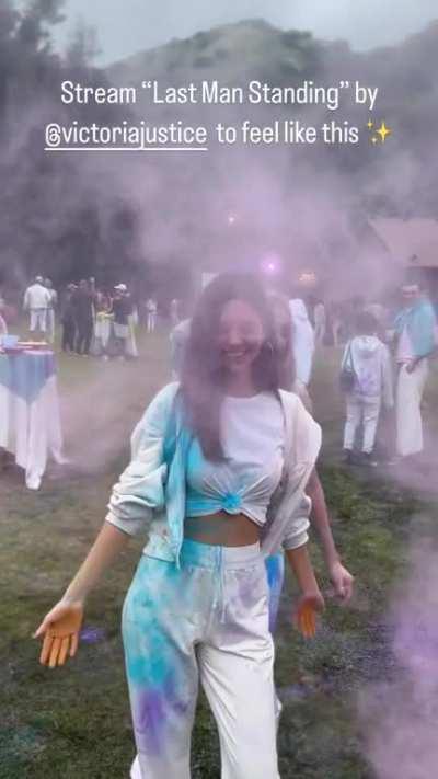 Vid of Victoria at Holi Fest
