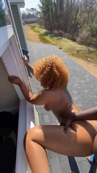 Fucking on the roof 🫢🤣🤎