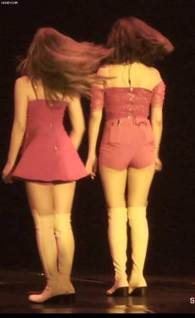 Jeongyeon-lick line🤤