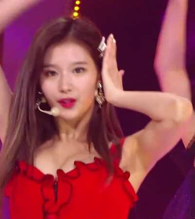 Sana - red dress