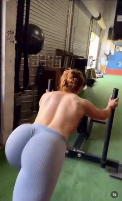 Samantha Sweats to motivate you.