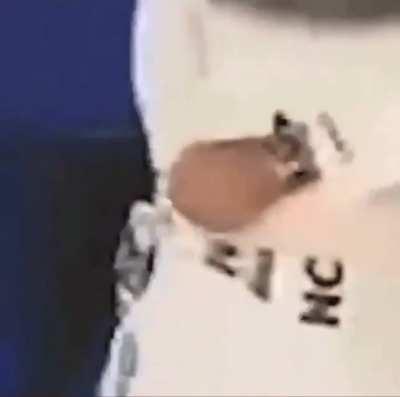 Lewis you’ll lose your grip nuuuu