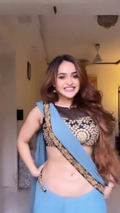 Thick Girl Prajakta Dusane 