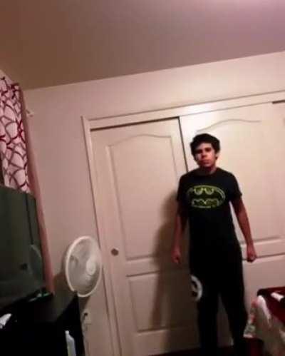 POV: You're about to be (+4) for the millionth time this round.