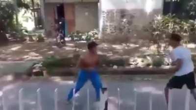 Taekwondo fighter goes ALL OUT