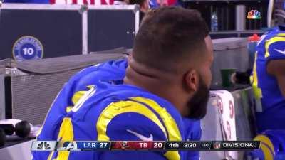 [Highlight] Today marks 55 days until the 2022 NFL Season Starts! Let’s remember what everyone thought was Tom Brady’s last TD pass against the Rams with this 55 yard TD pass to Mike Evans in the 2021 NFC Divisional Game. The Bucs would come back from a 2