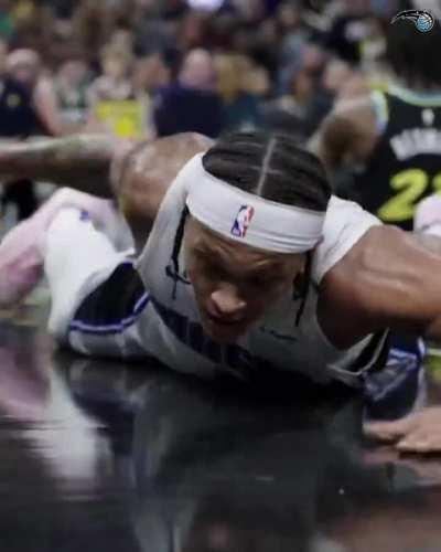 [Highlight] Paolo gets the and-1, then decides to go for a swim