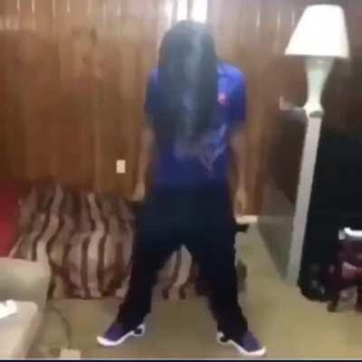 Since we posting old vines now 😂