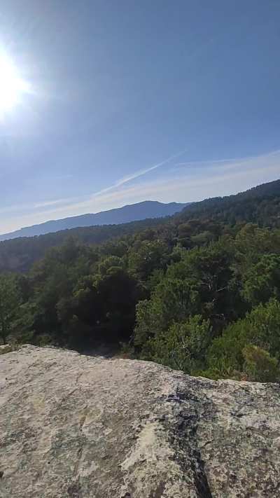 Going for a little hike.. ä i mean hole ;)