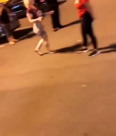 Thicc chick puts HANDS on girl