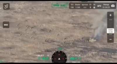 25 військових на одному танку — новая версія м'ясних штурмів від росіян 