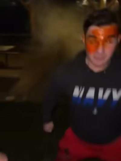 “This is me getting bear sprayed”🤪