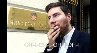 Svi su tužni jer nema Pernara u saboru, pa su zaboravili da je Drele zato u njemu.