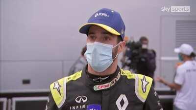 Ricciardo Post-Race on his disbelief that Lewis asked for a shoey: 