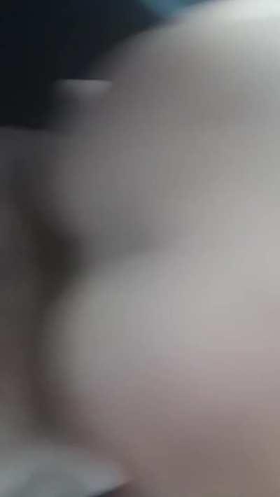 Short-haired pawg fucking BBC in the car