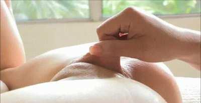 Eating and play with her pussy