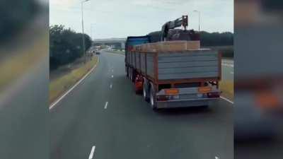 This guy knows how to lose the cops (WICKED)