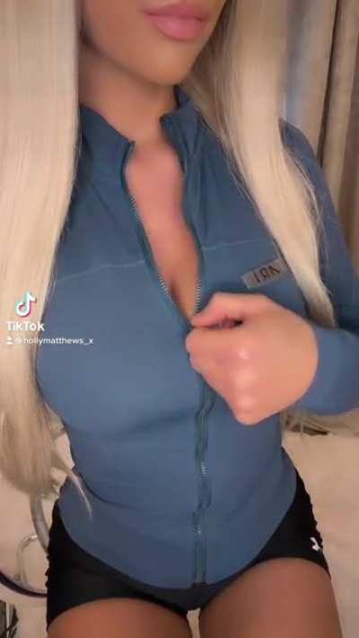 Was you expecting this underneath? 🫢