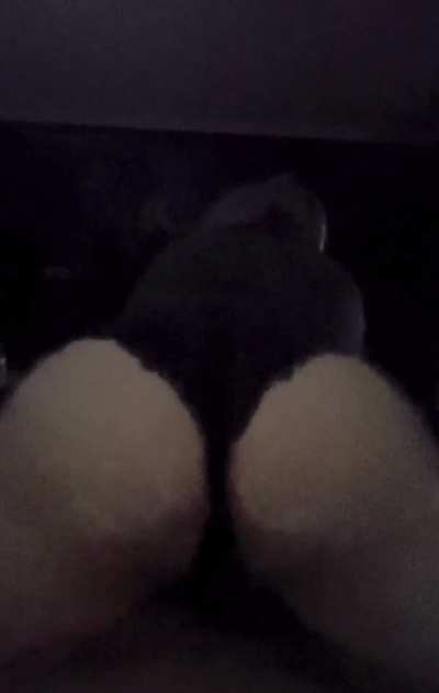 TB: riding my fwb 😏