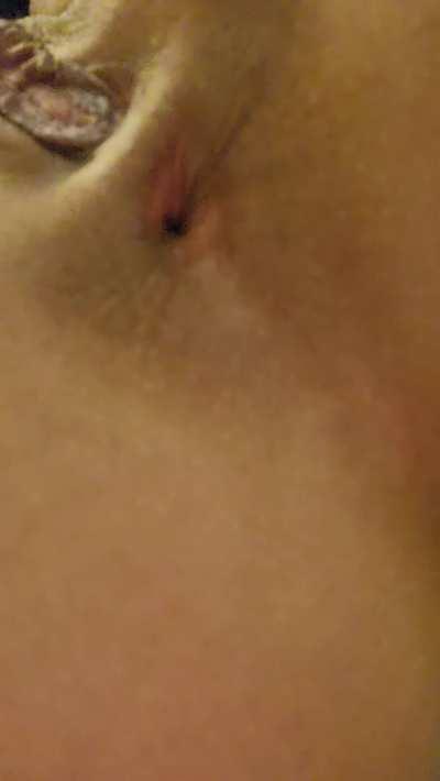 Who wants a 19 yo ass?