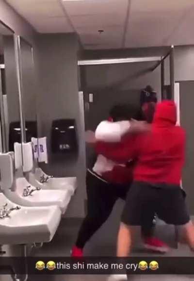 Bro disconnected😭