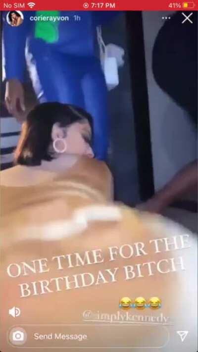 Kennedy Cymone Twerks In Her Dress And Her Ass Comes Out (slowed down version)