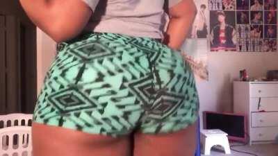 That bitch said BOOM 🥳 (follow me)