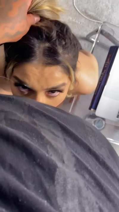 I let my step brother fuck my face 