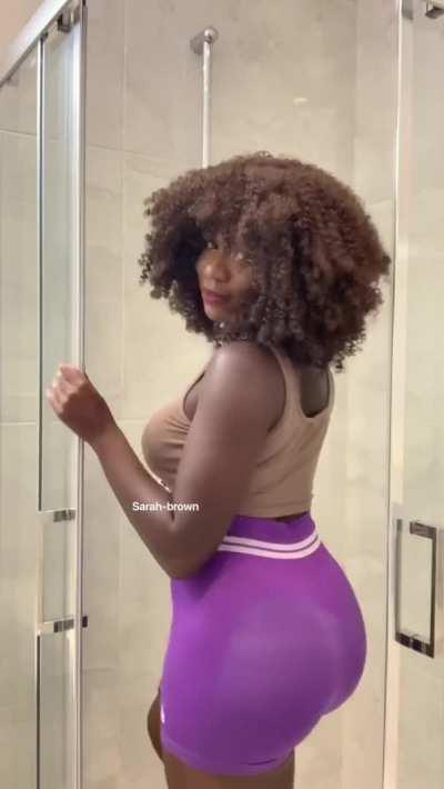 Do you like girls with big booty ?