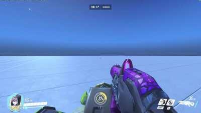 With the 24 AI bots on the PTR now every character can spawn their own Orisa WoW mount!