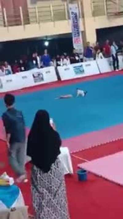 intense fight at the arena