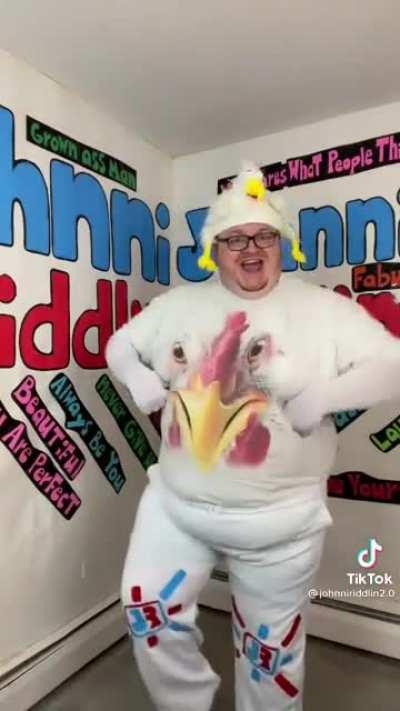 Anyone lost his chicken?