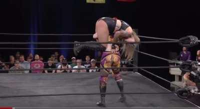 Kilynn king plants Allysin Kay 💪🏽