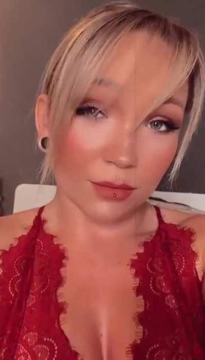 JuicyLou (@juicylou.official)