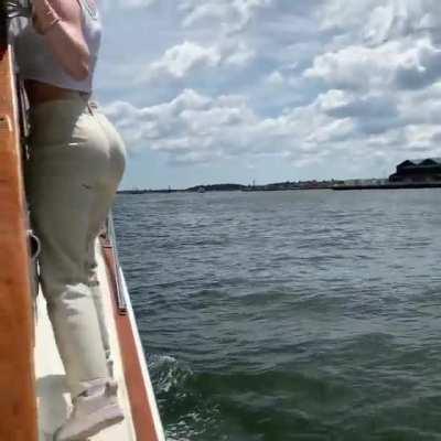 Mads on a Boat