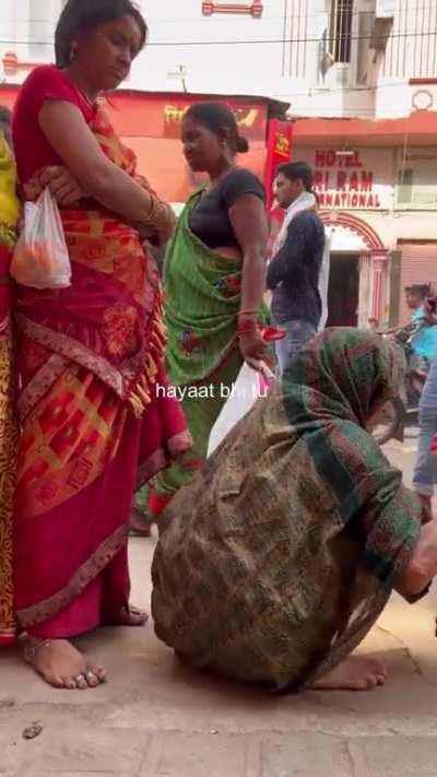 POV: You are Falling In Love With Banaras