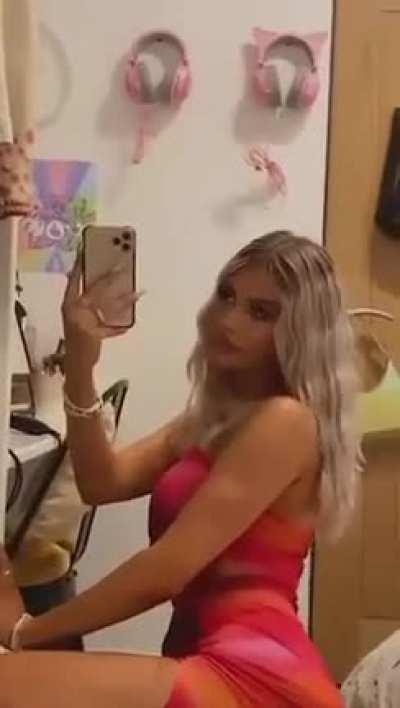 Still her best booty video