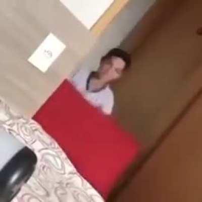 To do a Vanishing Magic Trick