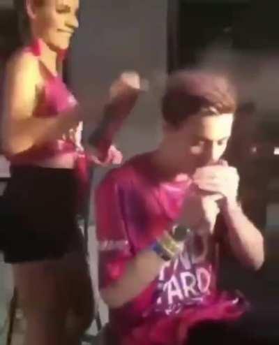 High IQ + Smoking and aerosol =