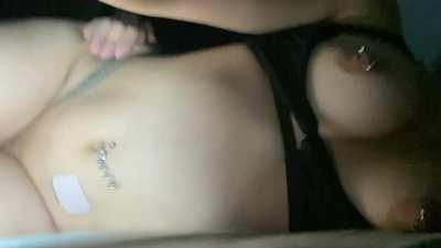 Subscribe for $3 and claim this sex tape of mine plus a demo video call. Say you saw it on Reddit. Link in comments ↴