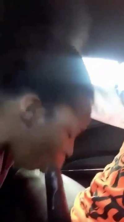 Broke & Desperate Ghetto Thot was offering dick sucks for any tip on the street. Guess how much this cost she definitely earned every penny