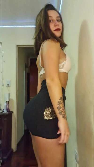 Look at my barely legal ass and stroke your cock