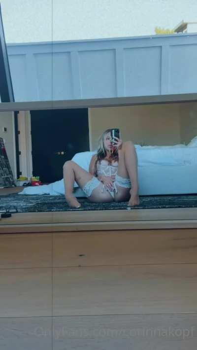 C0r1n4 K0pf -- H3r c0nt3nt 1n c0mm3nt