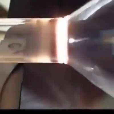 Glass welding using friction