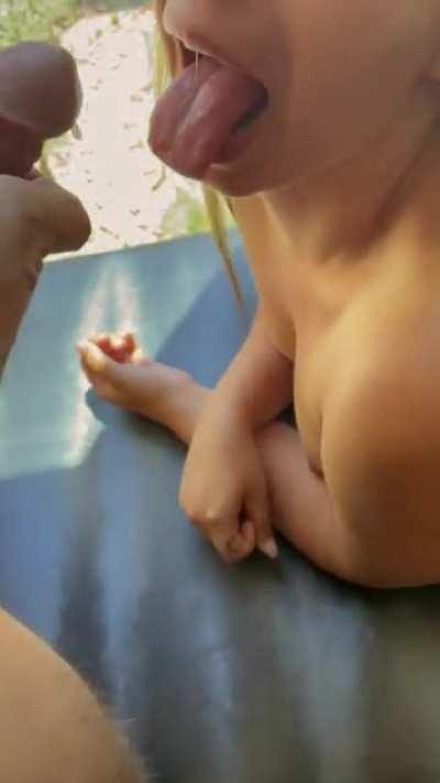 Straight to my tongue where it belongs 👅